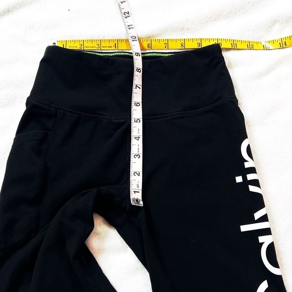 Calvin Klein Biker Shorts Mid Rise Black Graphic Print Side Pocket Extra Small - Picture 7 of 9